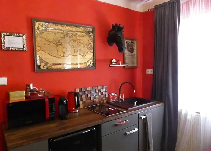 Quarto em Acomodações Particulares Decadent Art Club *